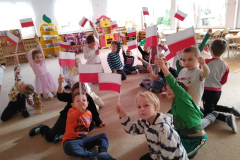 FLAGA Z OKAZJI DNIA NIEPODLEGŁOŚCI